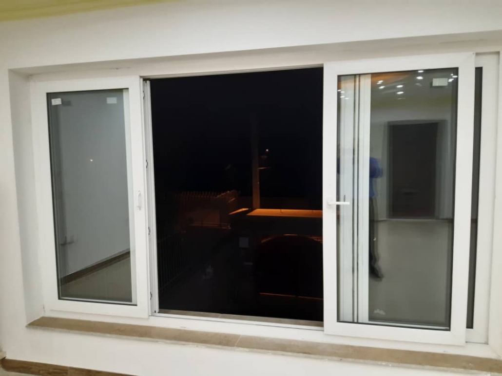 پنجره دوجداره کشویی