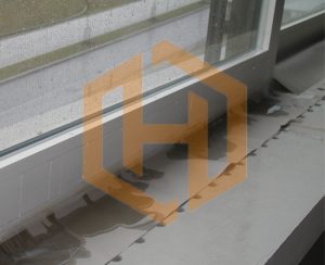 نشت آب از پنجره دوجداره